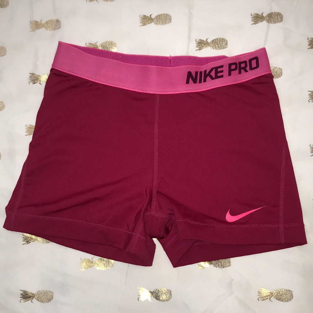 Pink Nike Pros